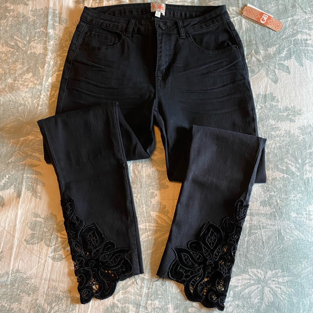 GB Skinny Jeans with Velvet Lace Leg Detail